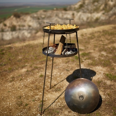 Сковорідка із диску САДЖ - Набір "Сковородка 500мм з кришкою та підставкою для багаття на суцільних ніжках"