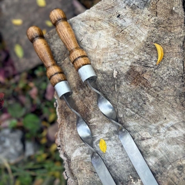 Шампур для люля-кебаб з дерев’яною лакованою ручкою